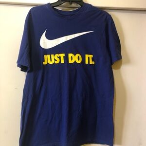 #Nikes #vintage #T shirt###